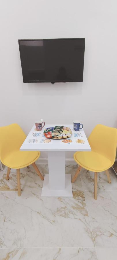 Anam E Core Apartment